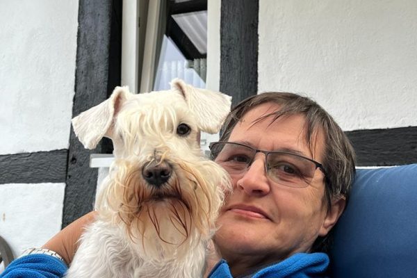 PHOTO-2025-04-17-19-04-29